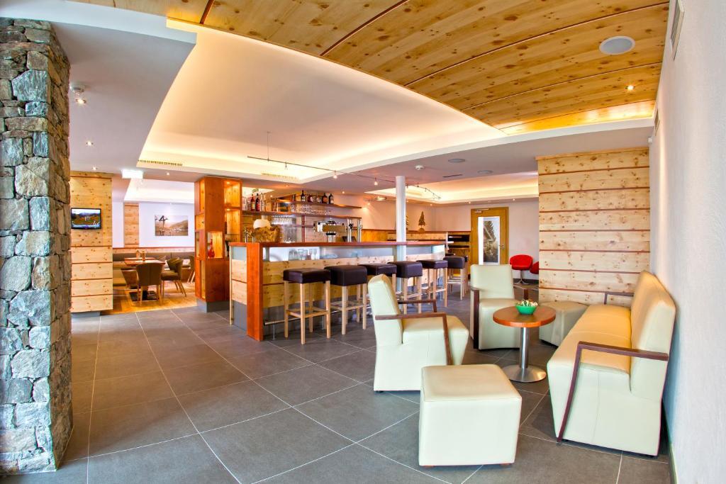 Hotel Lukas Fiss Kültér fotó